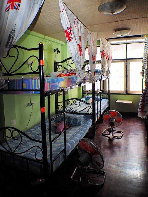 Wacky Fun Party Hostel Bangkok Exteriér fotografie